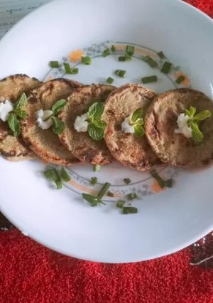 हरियाली बाजरा रोटी (hariyali bajra roti recipe in Hindi) रेसिपी मुख्य फोटो