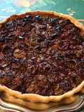 Tarte aux reines claudes et noix de cajou (pâte brisée à la menthe fraîche et épeautre)