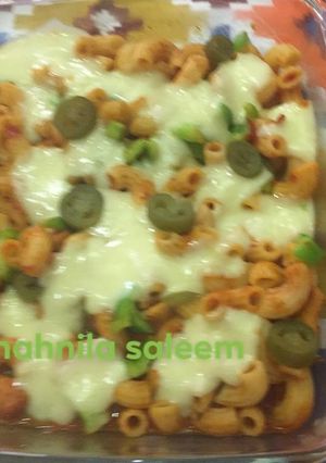 A picture of Cheesy chicken macaroni.