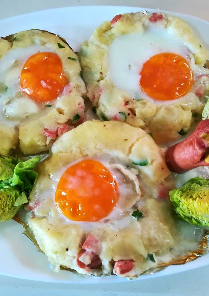 Una foto de Puré de patatas con cosas