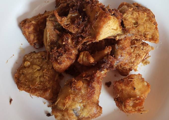 Ayam Goreng Padang