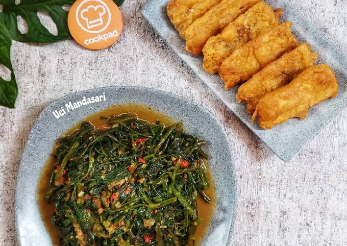 Langkah Mudah untuk Menyiapkan Tumis Kangkung Dan Tempe Goreng Tepung yang Enak