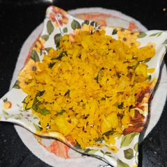 A picture of Indori Poha.