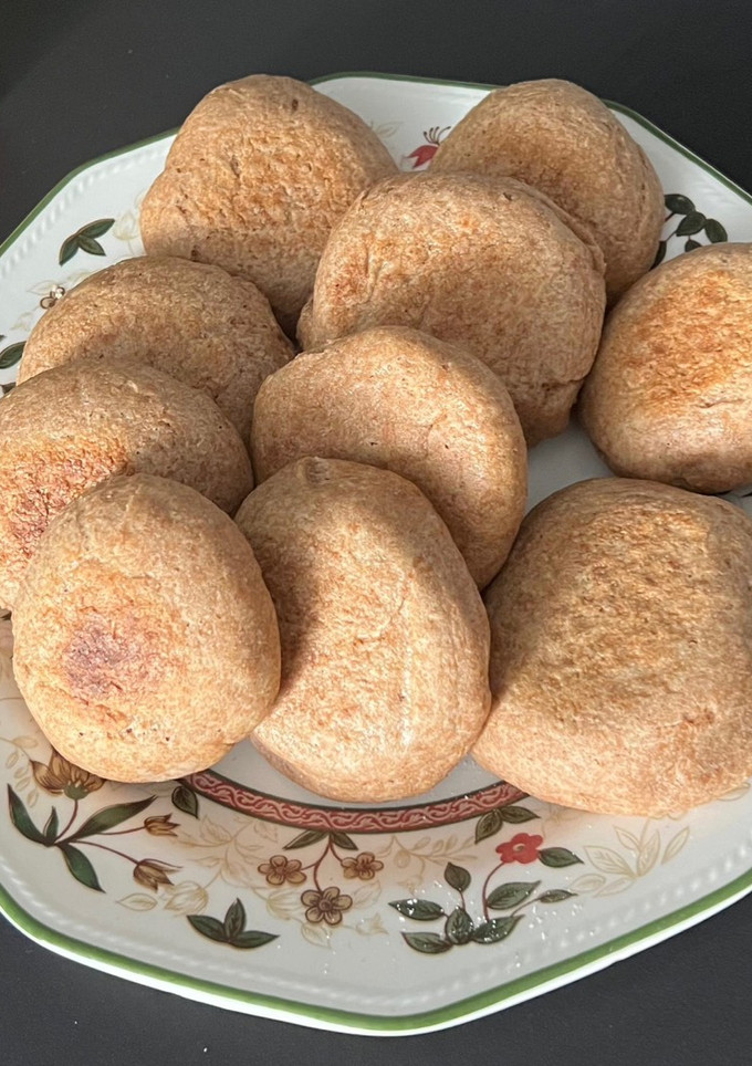 Una foto de Bollos de pan integral 100% Thermomix (BLW)