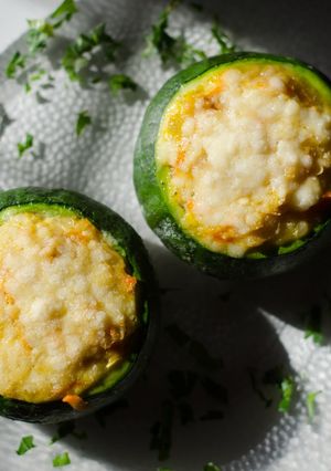 Una foto de Zapallitos rellenos vegetarianos