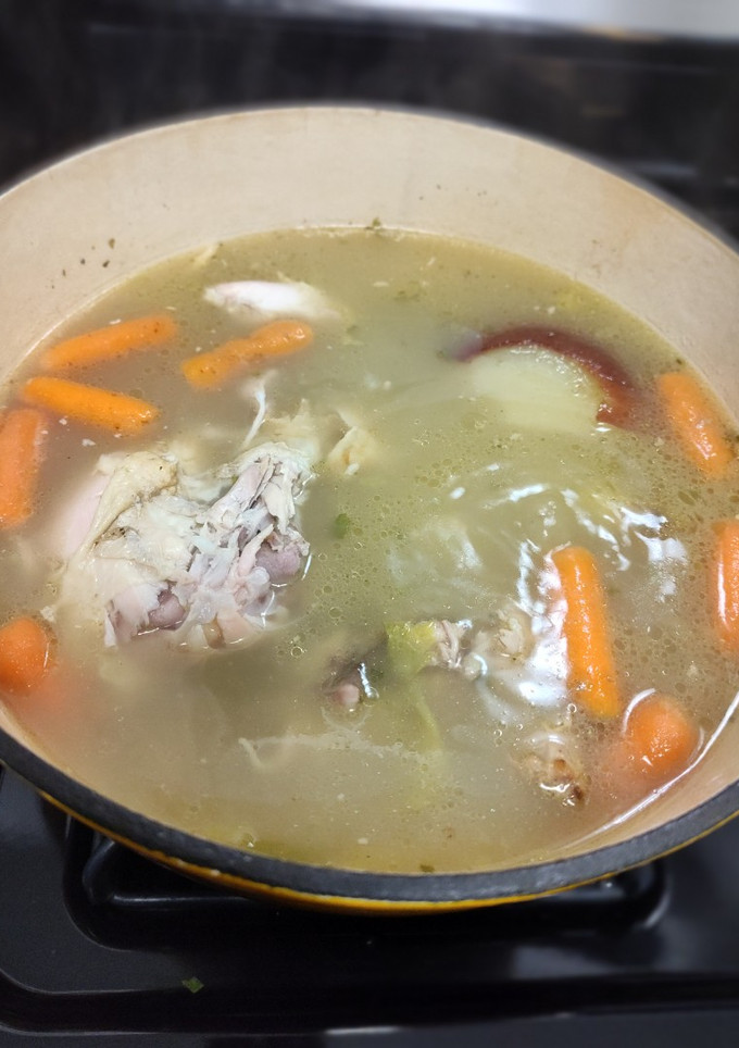 A picture of Bone broth.