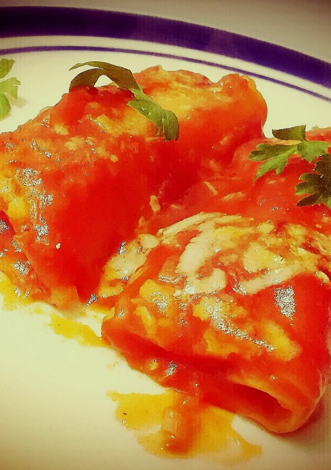 Una foto de Canelones rellenos de Pollo y champiñones