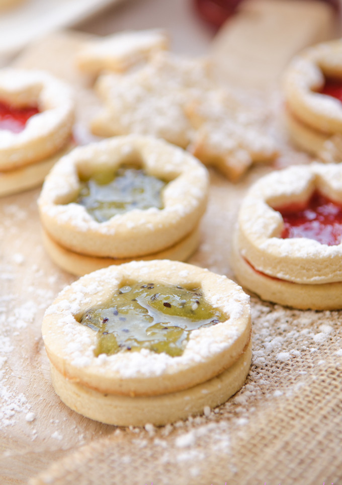 Una foto de Galletas de mermelada y queso crema