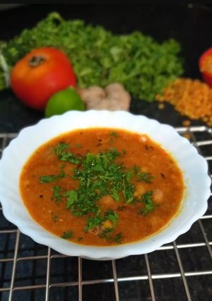 तुवर दाल(tuvar daal recipe in hindi) रेसिपी मुख्य फोटो