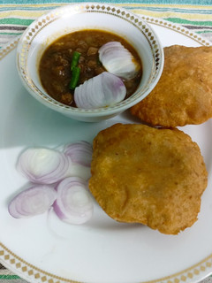 मसाला पूरी(masala poori recipe in hindi) रेसिपी मुख्य फोटो