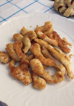 Foto di Straccetti di pollo sabbiosi al grana