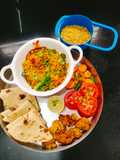 Sev tamatar nu shaak (Gujarati dinner sabji with phulka)