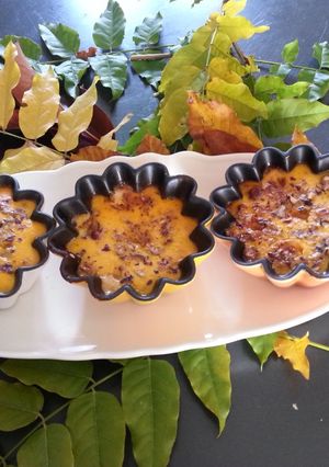 Une photo de Velouté de potiron, lard et noisettes