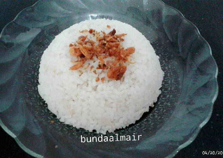 Resep Nasi uduk magicom mudah &amp; enak yang Menggugah Selera