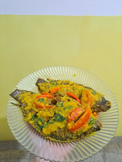 Foto resep Ikan nila Pesmol bumbu kuning