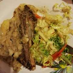 Una foto de Costillas de caballo asadas