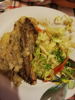 Una foto de Costillas de caballo asadas