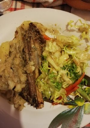Una foto de Costillas de caballo asadas