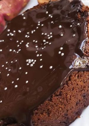 A picture of Eggless Chocolate Cake.
