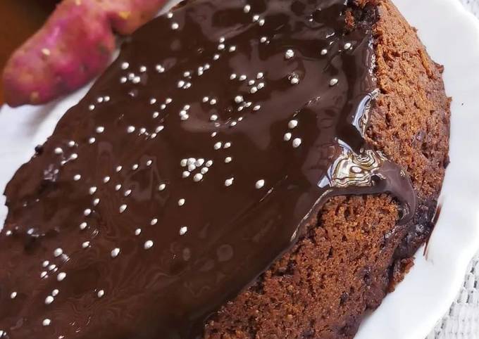 Very chocolatey cake recipe | BBC Good Food