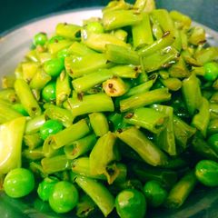 A picture of Long Beans and green peas,sabzi with minimal ingredients.