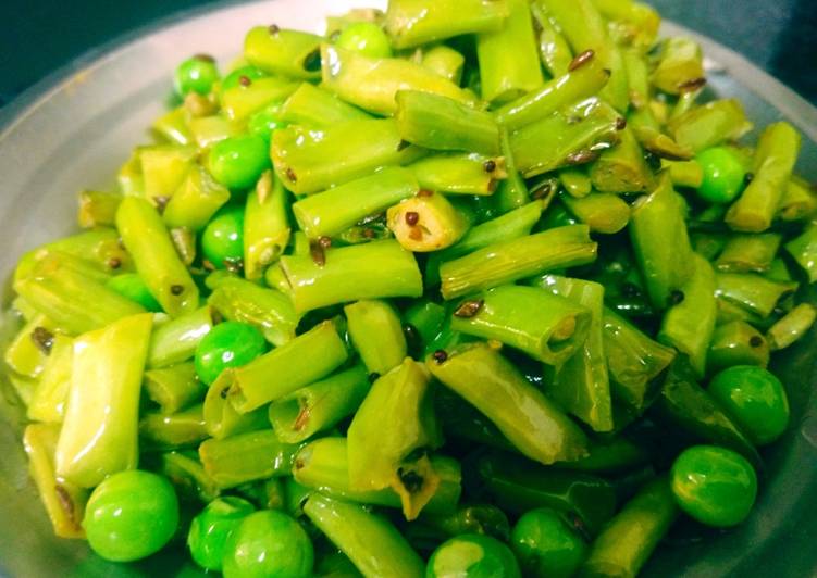 Long Beans and green peas,sabzi with minimal ingredients