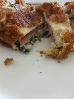 Una foto de Rollo de Pollo Relleno de Espinaca