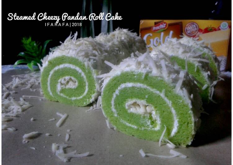 Steamed Cheezy Pandan Roll Cake (2 telur saja, lembuuuutt bgt..)