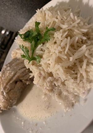 صورة لوصفة دجاج بالطحينة مع الرز مره لذيذ وسهل