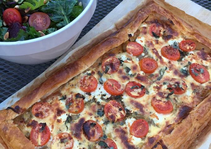 Recipe of Gordon Ramsay Onion, cheese and tomato tart