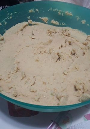 Una foto de Hummus fácil
