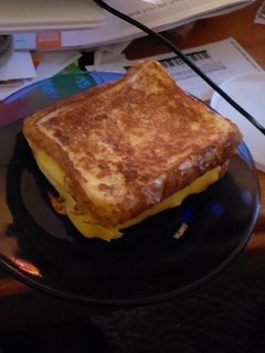 A picture of Cheese burger French toast.