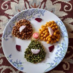 A picture of Chole Masala Trio.