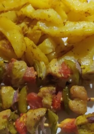 صورة لوصفة بروشات الدجاج بالخضر في الفرن