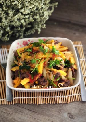 Hình của món Khoai tây xào thịt bò.