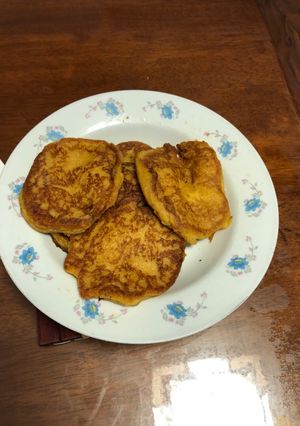 A picture of Sweet potato pies.