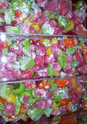 A picture of Fruit flavoured marzibon.