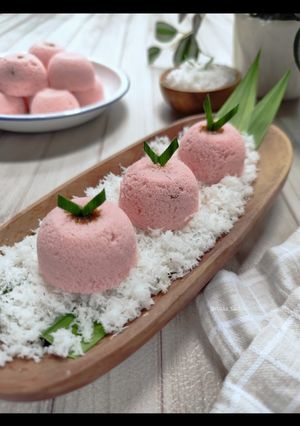 Foto resep Putu Bumbung Framboise dengan Cetakan