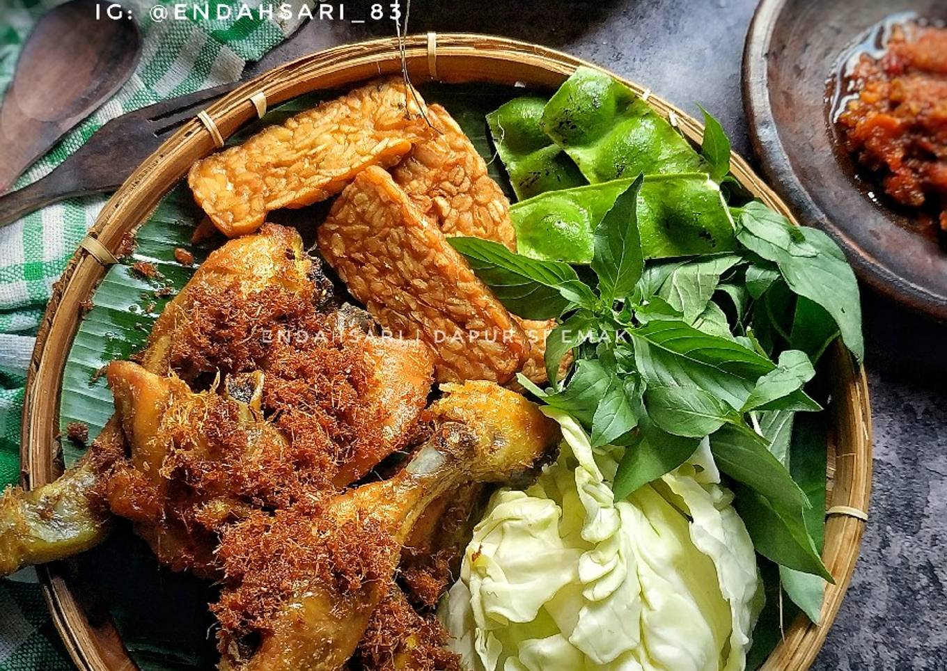 Ayam Goreng Lengkuas / Ayam Goreng Rempah