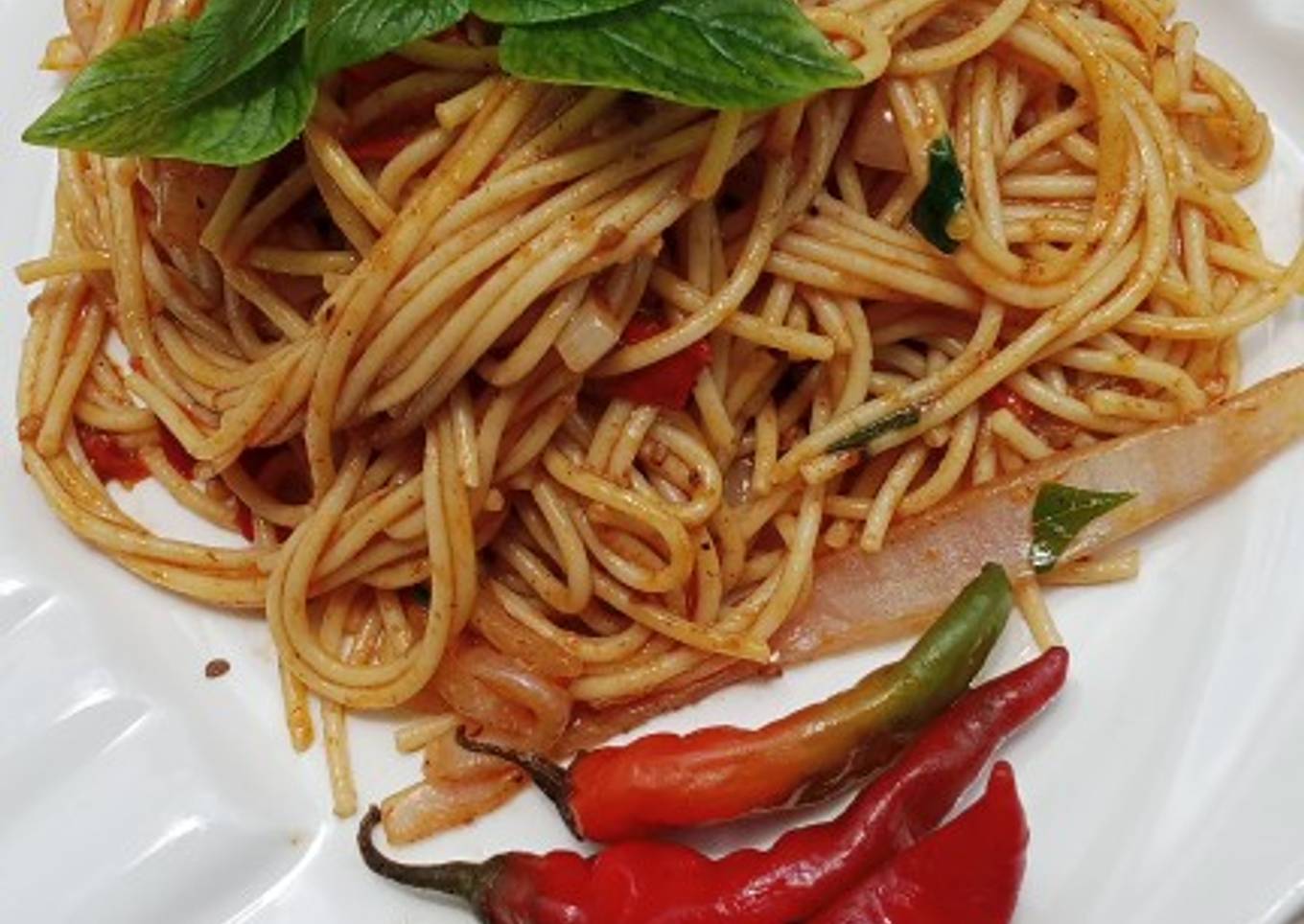 Homemade chilli pepper pasta