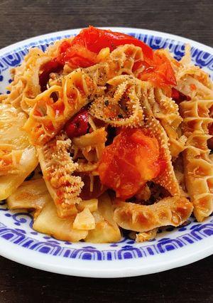 Hình của món Sách Bò Xào Dứa Sa Tế Cay.