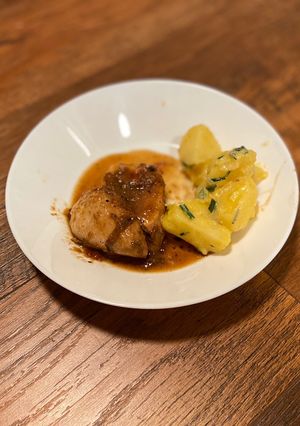 A picture of Moroccan Lemon Chicken.