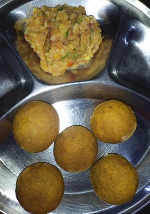 लिट्टी चोखा (litti chokha recipe in hindi) रेसिपी मुख्य फोटो