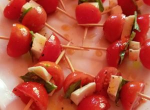 Una foto de Brochetas de cocktail