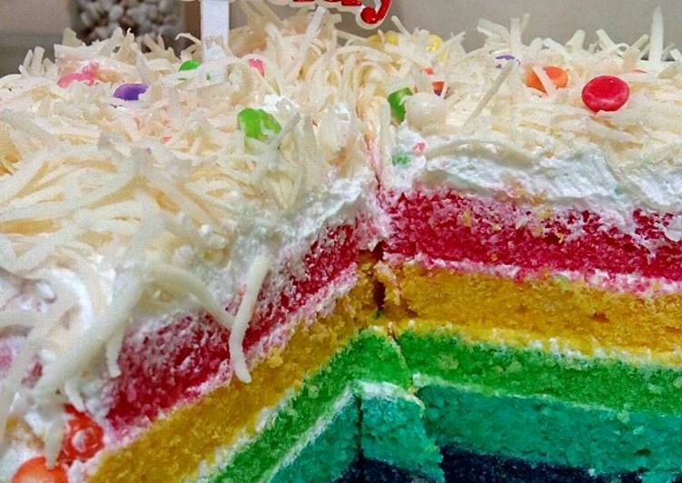 Steamed rainbow cake ultah kakak cantik 🎂🍰😊