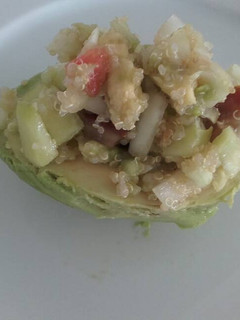 Una foto de Aguacates rellenos