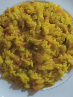 صورة لوصفة كبسة الارز بالخضار 🍲