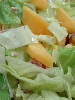 Una foto de Ensalada de melocotón