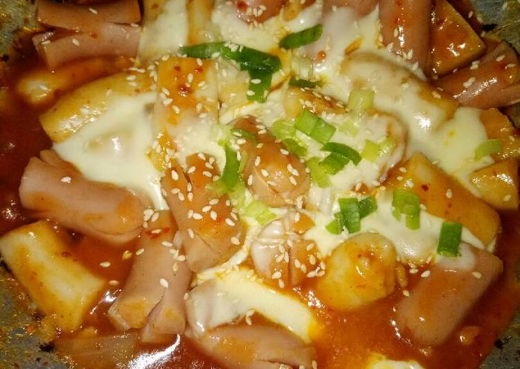 Cara Gampang Menyiapkan Teokbokki yang Menggugah Selera