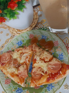 Foto resep Pizza panggang 2 bahan (no proofing)